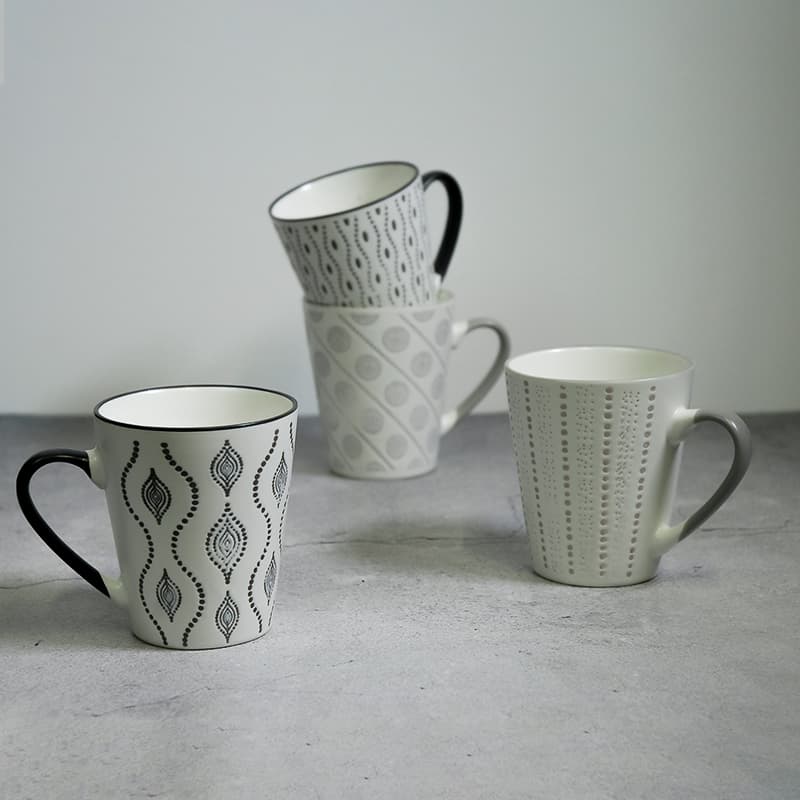 VT-C-249360 Чашка Весела геометрія Vittora, 360мл