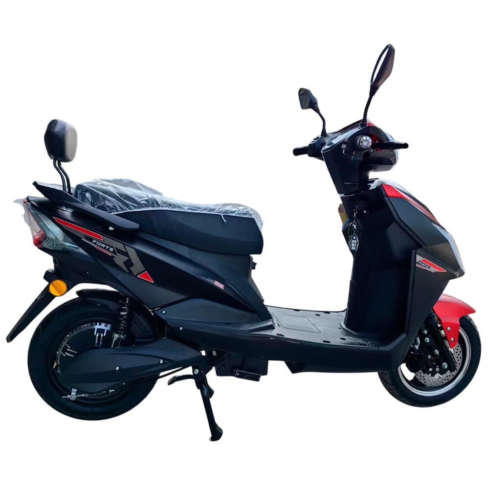 Скутер акумуляторний LEON PRO чорний