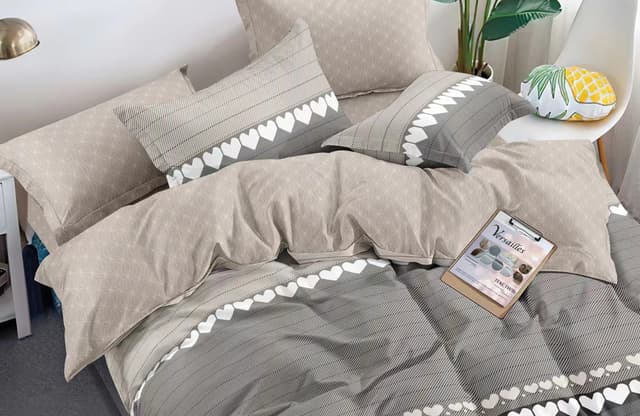 VS-BM1.5-102 Комплект постільної білизни Сердечне тепло, півтораспальний VERSAILLES, Мікрофібра