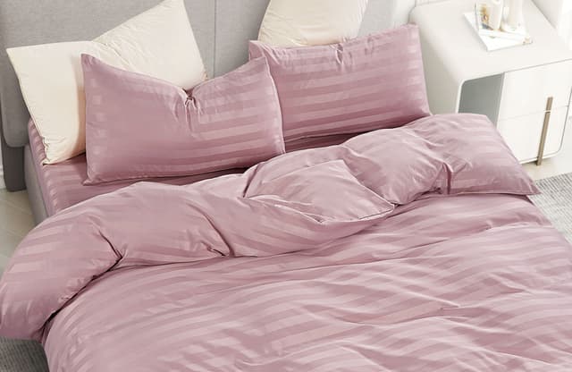 VS-BM2.5-302 Комплект постільної білизни Страйп Рожевий, євро VERSAILLES, Мікрофібра