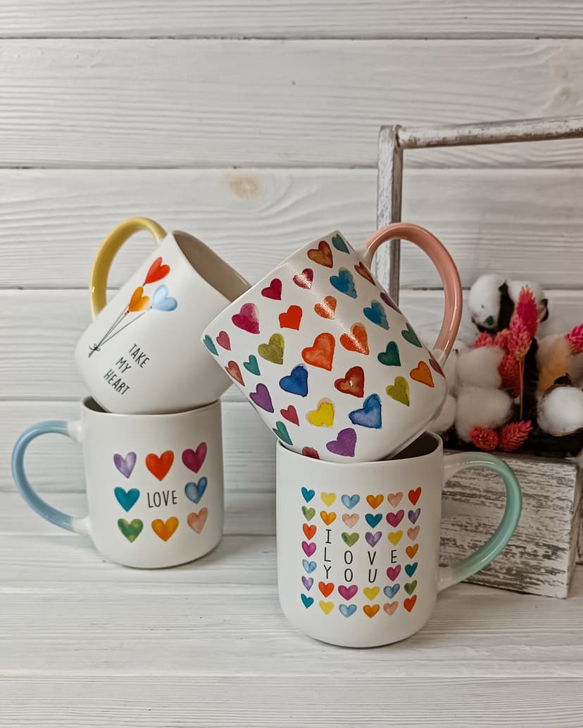 VT-C-327385 Чашка Яскраві серця Vittora, 385 мл