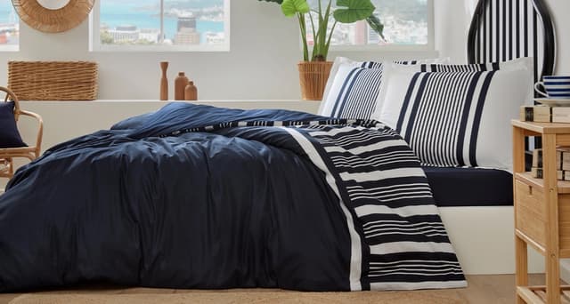 Комплект постільної білизни FITTED KING LACIVRT WONDER, євро на резинці (2 наволочки), OZDILEK