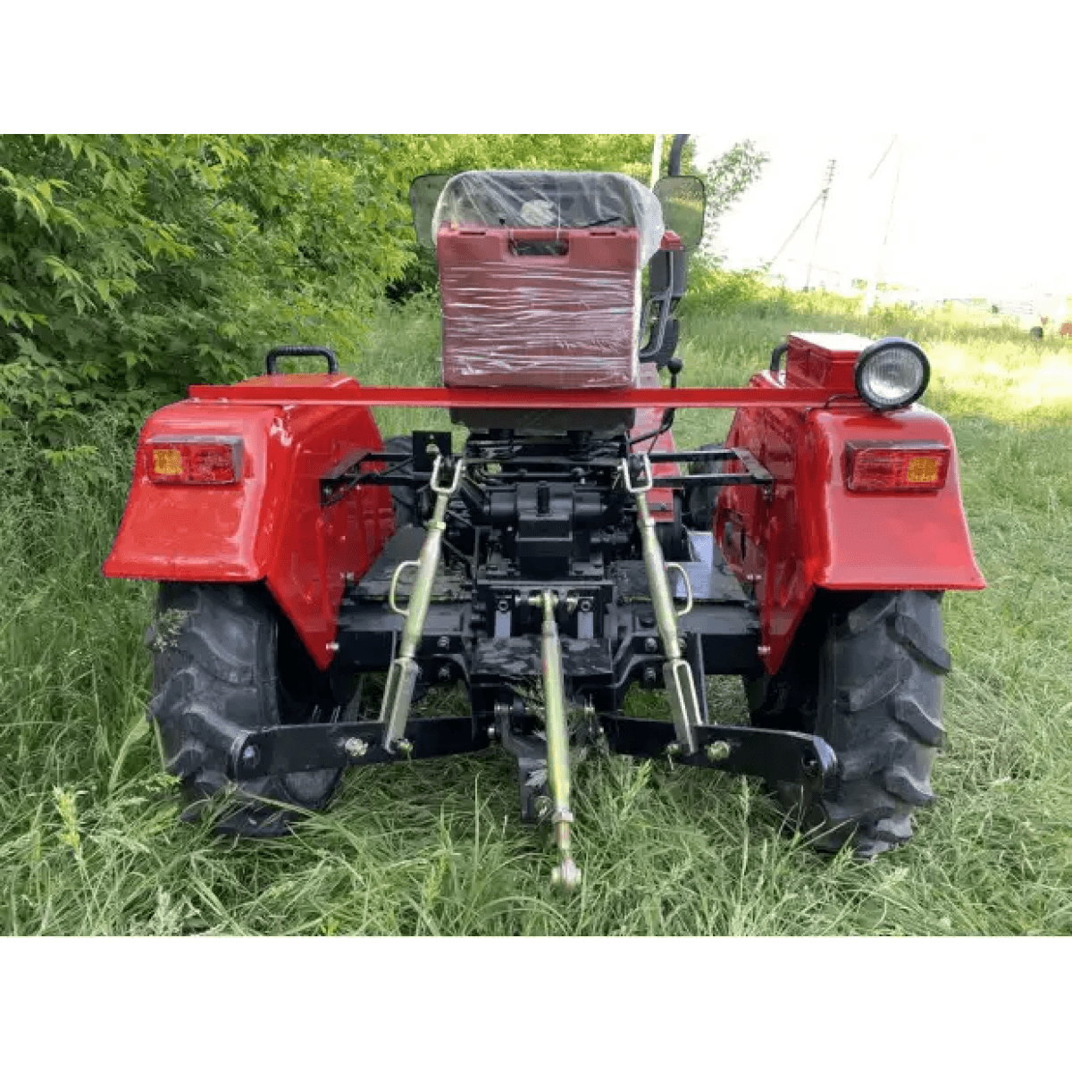 Мінітрактор - SF-240L (SHIFENG) блок. диф (НОВИЙ КАПОТ)